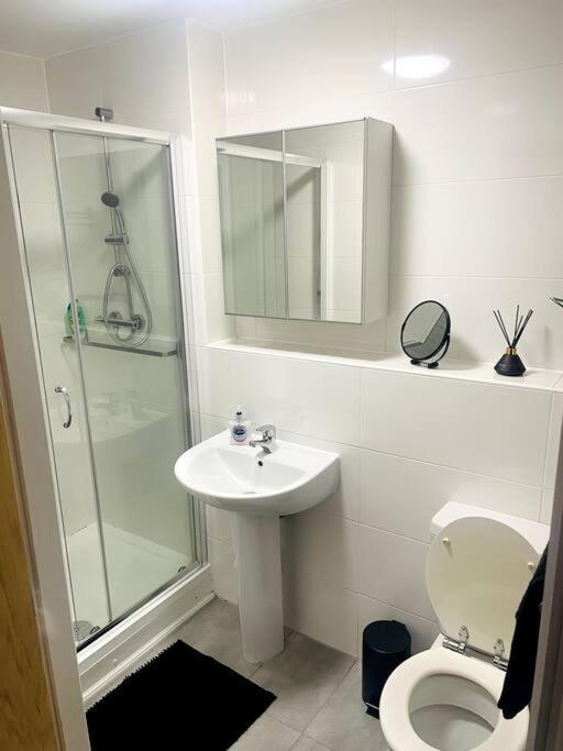 #215 1 Bed Serviced Apartment Derby Exterior photo